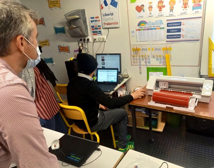 FabLab dans les établissements scolaires, un apprentissage pas soi-même et en groupe