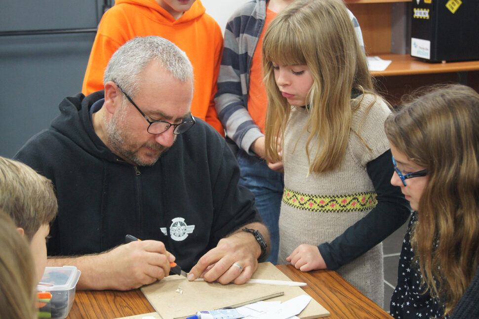 Fabriquer et faire voler un planeur