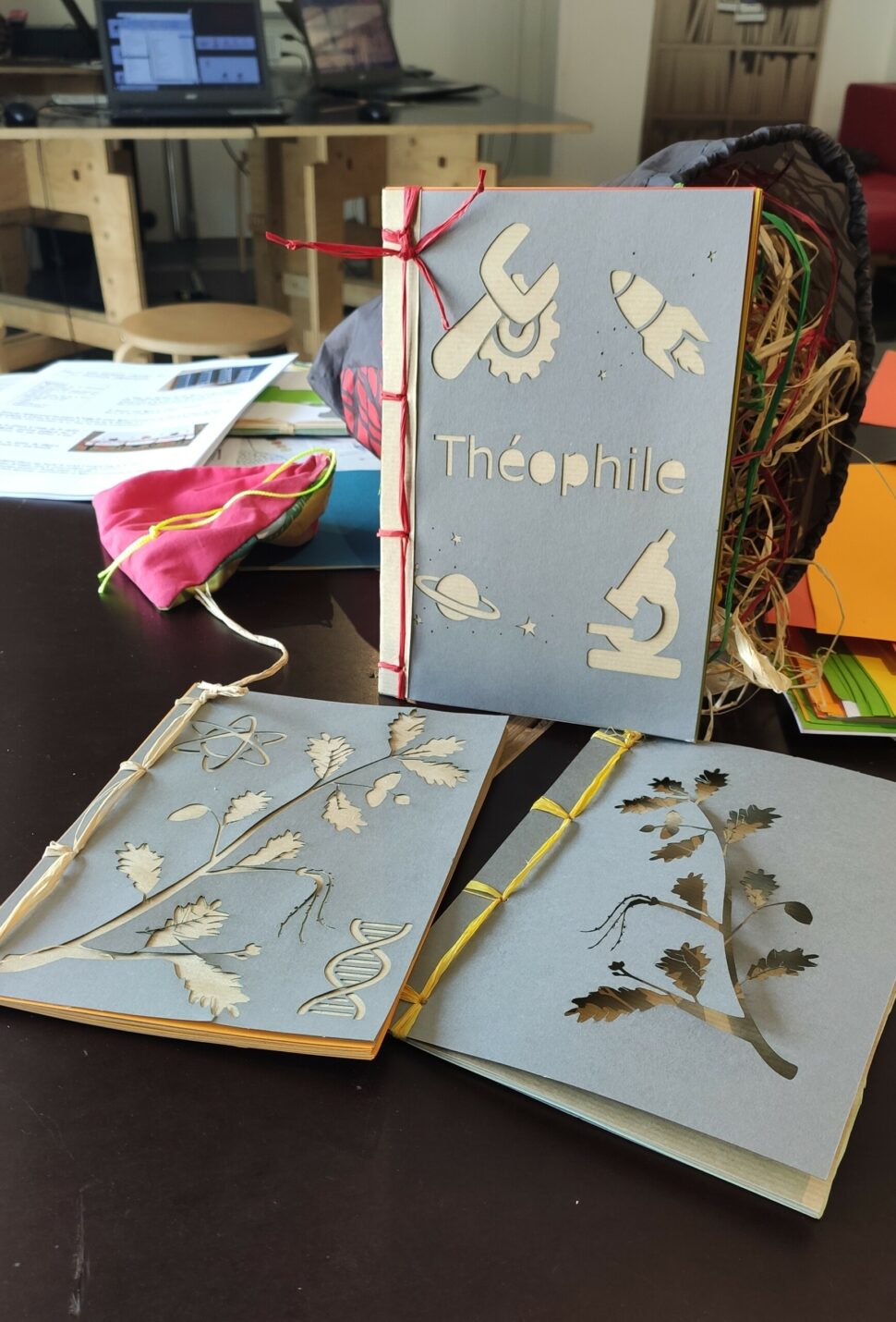 Cahiers issus d'un atelier Fab Lab